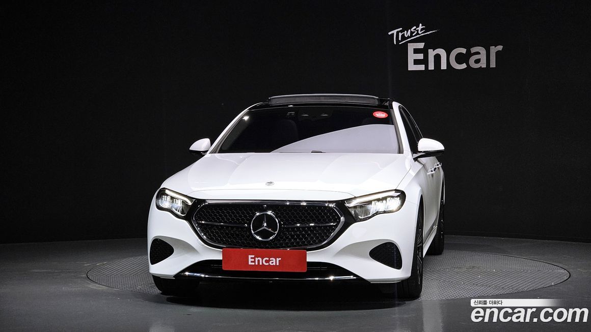 Mercedes-Benz E-Class 2025