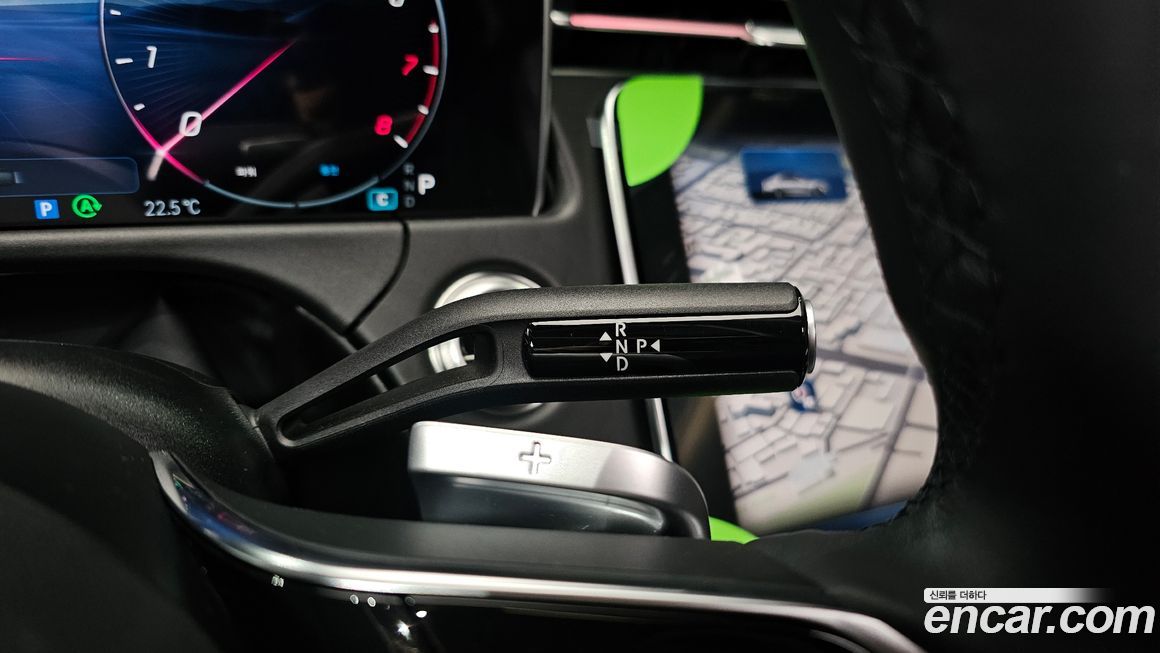 Mercedes-Benz E-Class 2025