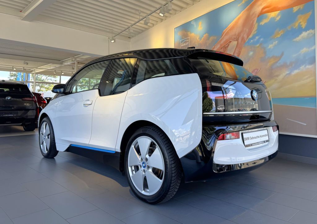 BMW i3 2022