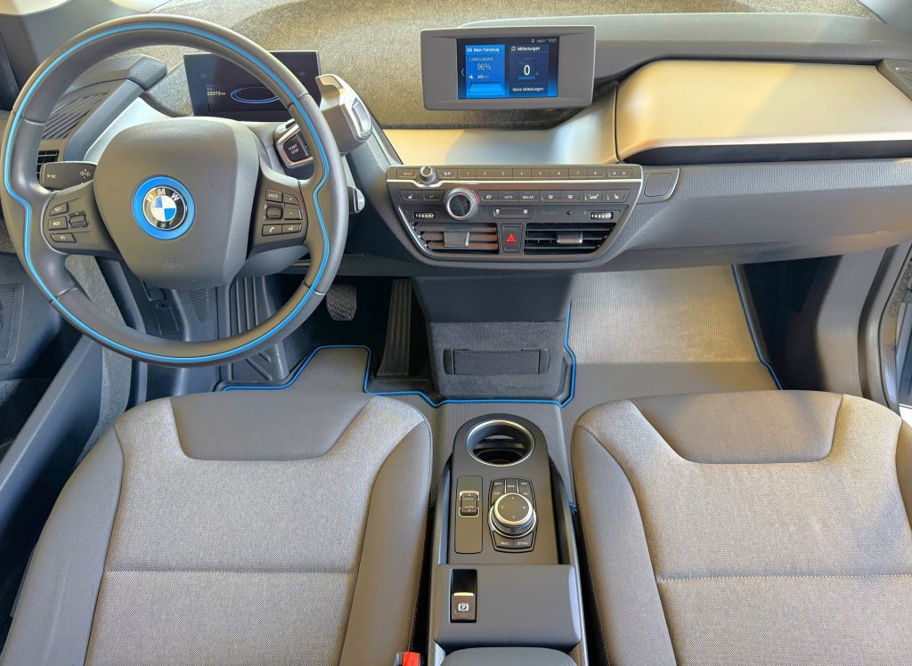 BMW i3 2022