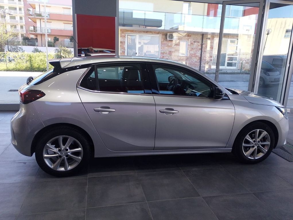 Opel Corsa 2023