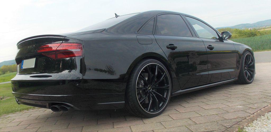 Audi S8 2016