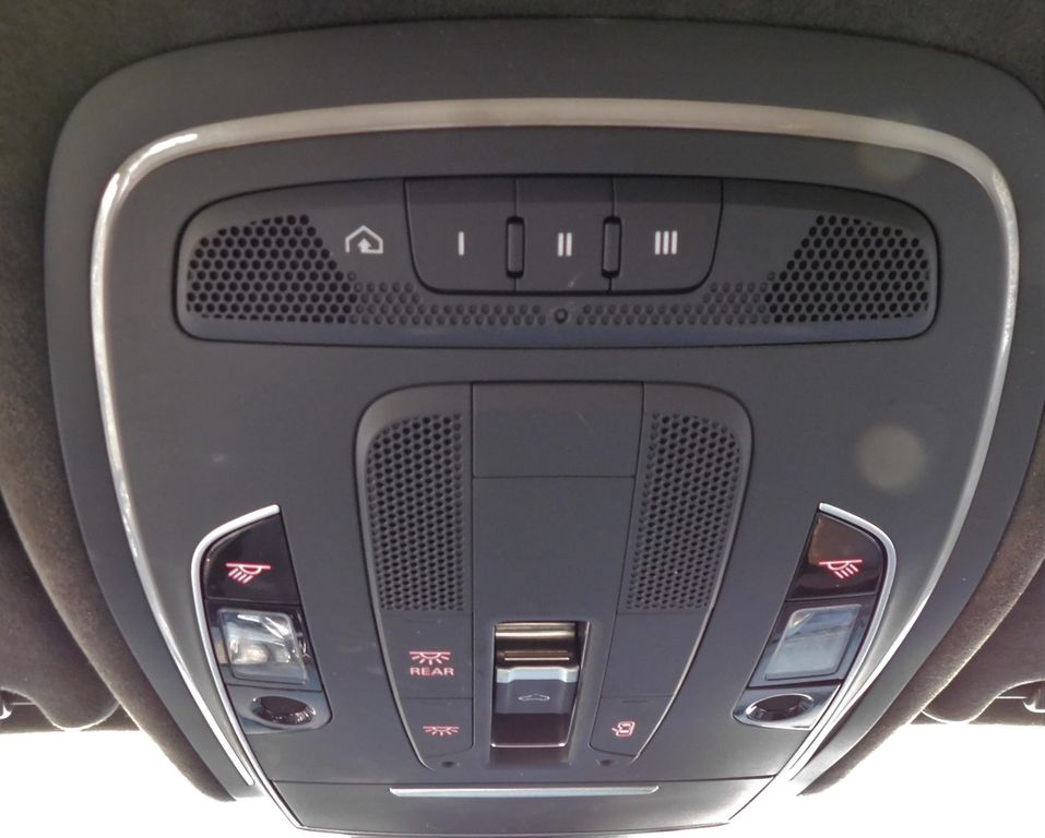 Audi S8 2016