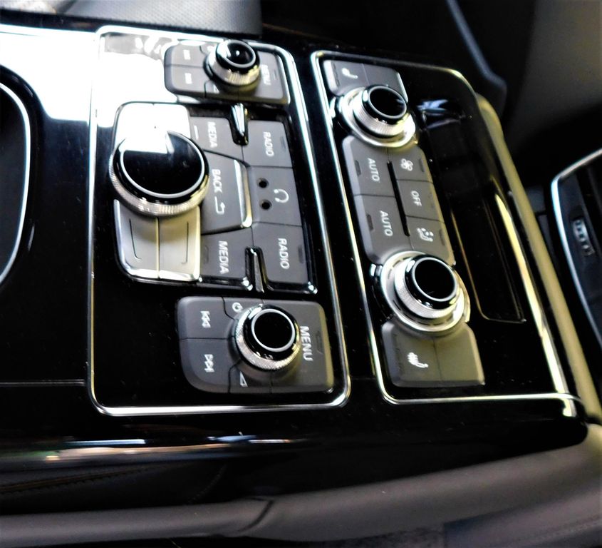 Audi S8 2016