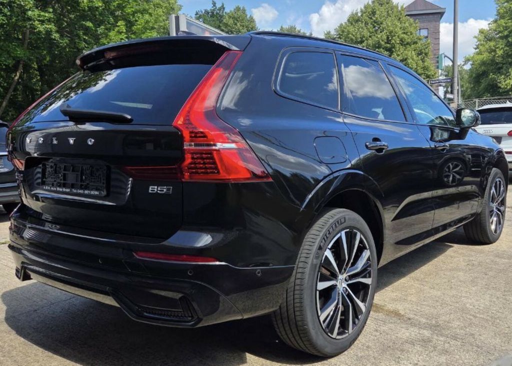Volvo XC60 2022