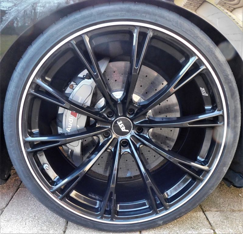 Audi S8 2016