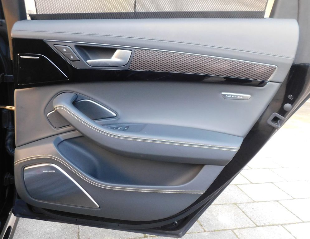 Audi S8 2016