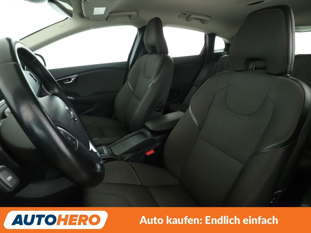 Volvo V40 Cross Country 2019