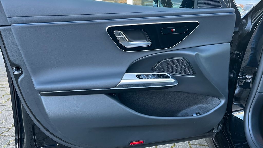 Mercedes-Benz E 200 2024