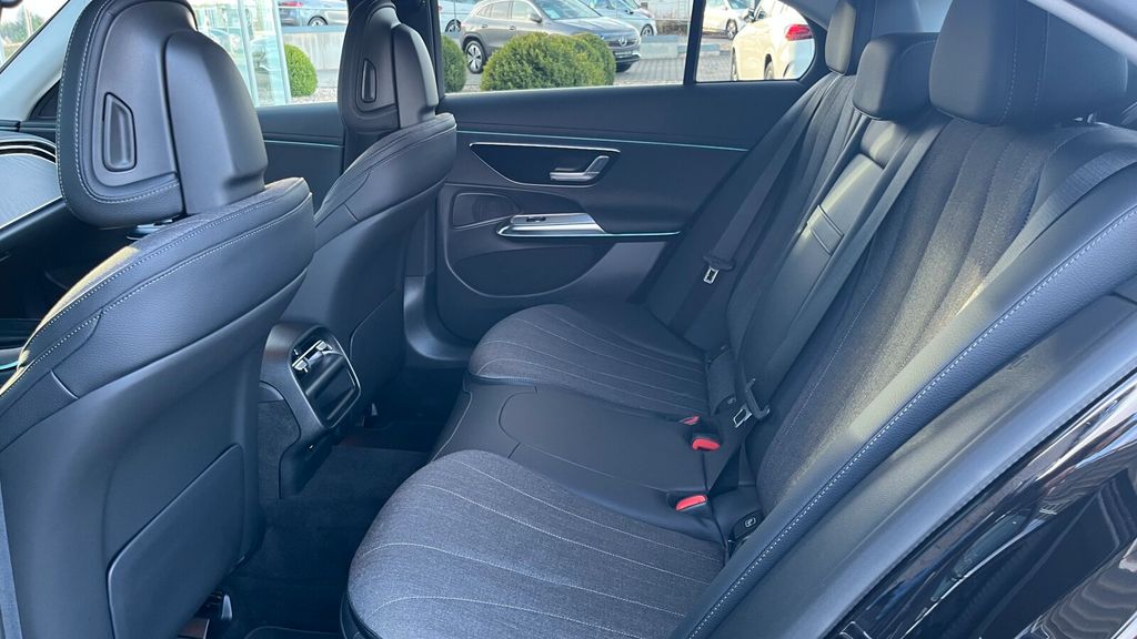 Mercedes-Benz E 200 2024