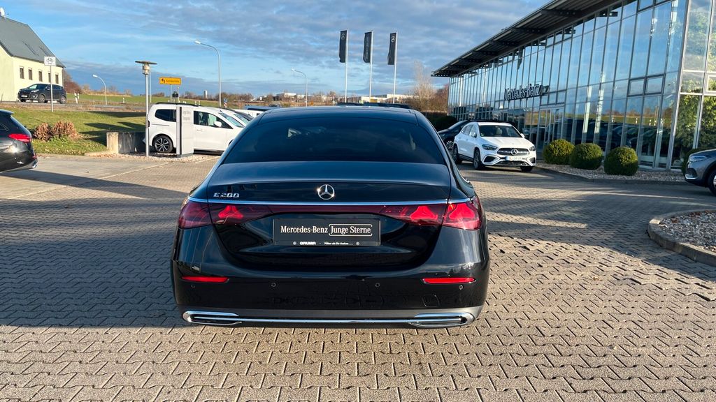 Mercedes-Benz E 200 2024