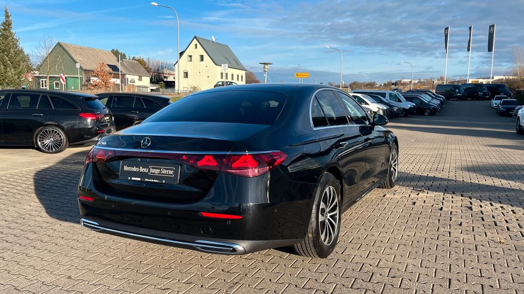 Mercedes-Benz E 200 2024