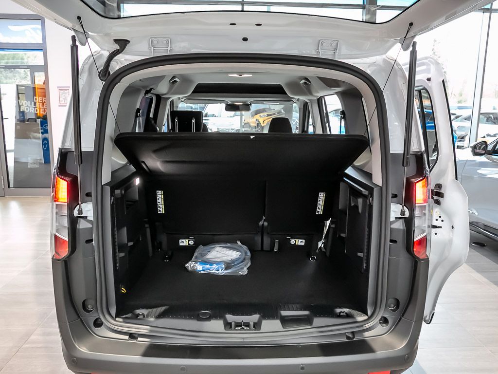 Ford Tourneo Courier 2025