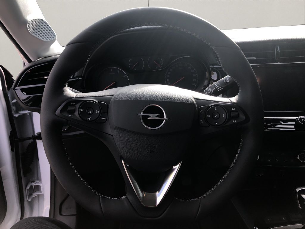 Opel Corsa 2025