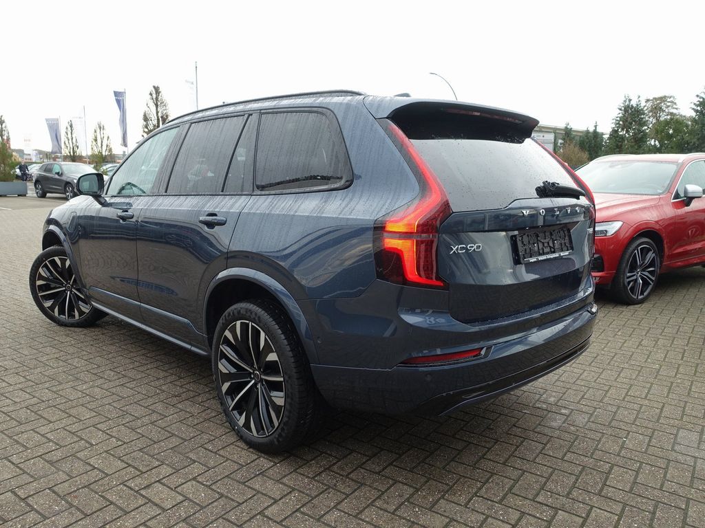 Volvo XC90 2025