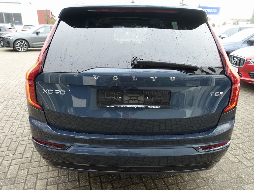 Volvo XC90 2025