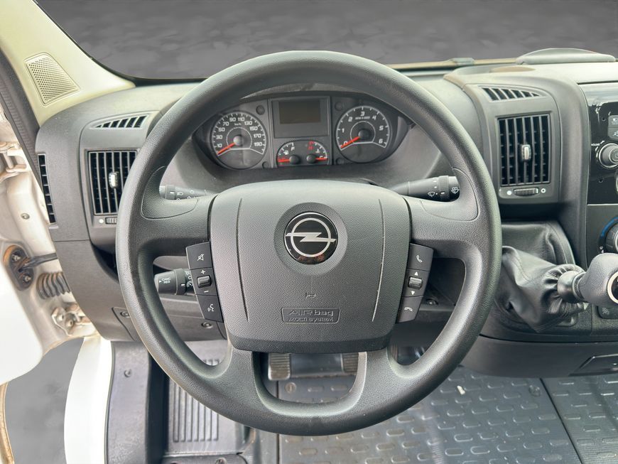 Opel Movano 2022