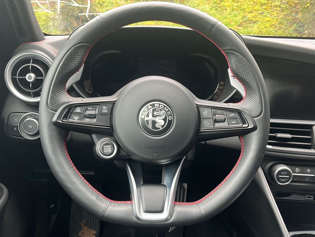 Alfa Romeo Giulia 2023