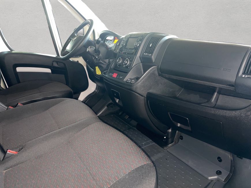 Opel Movano 2023