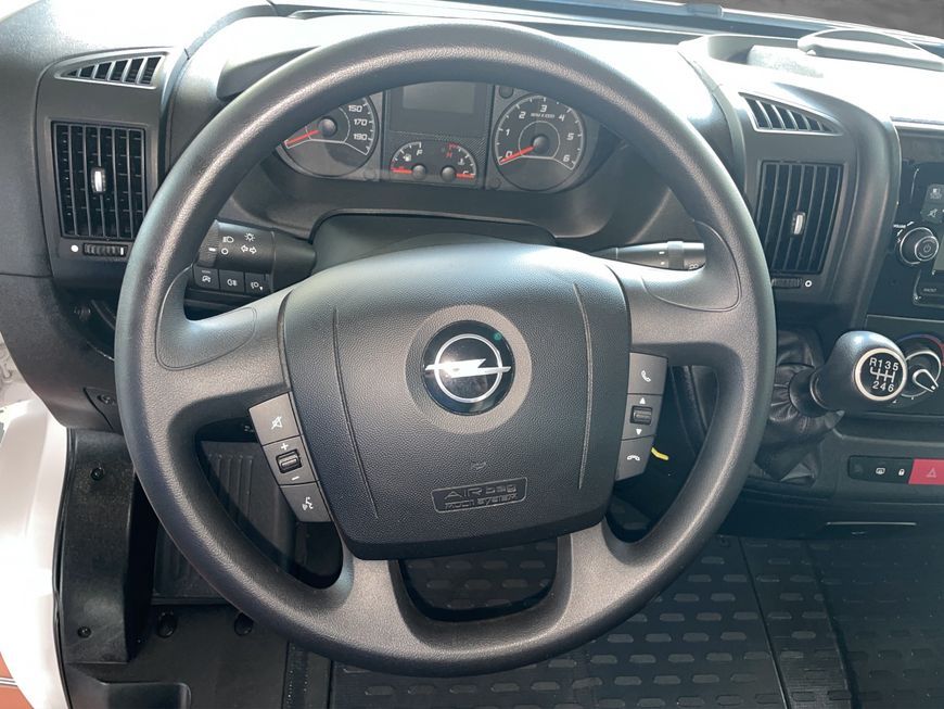 Opel Movano 2023