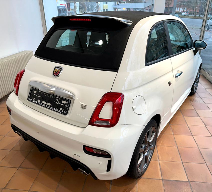 Abarth 500C 2023