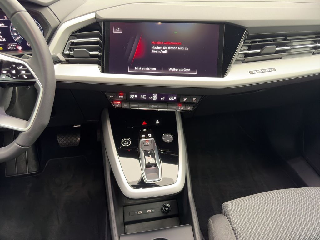 Audi Q4 2022