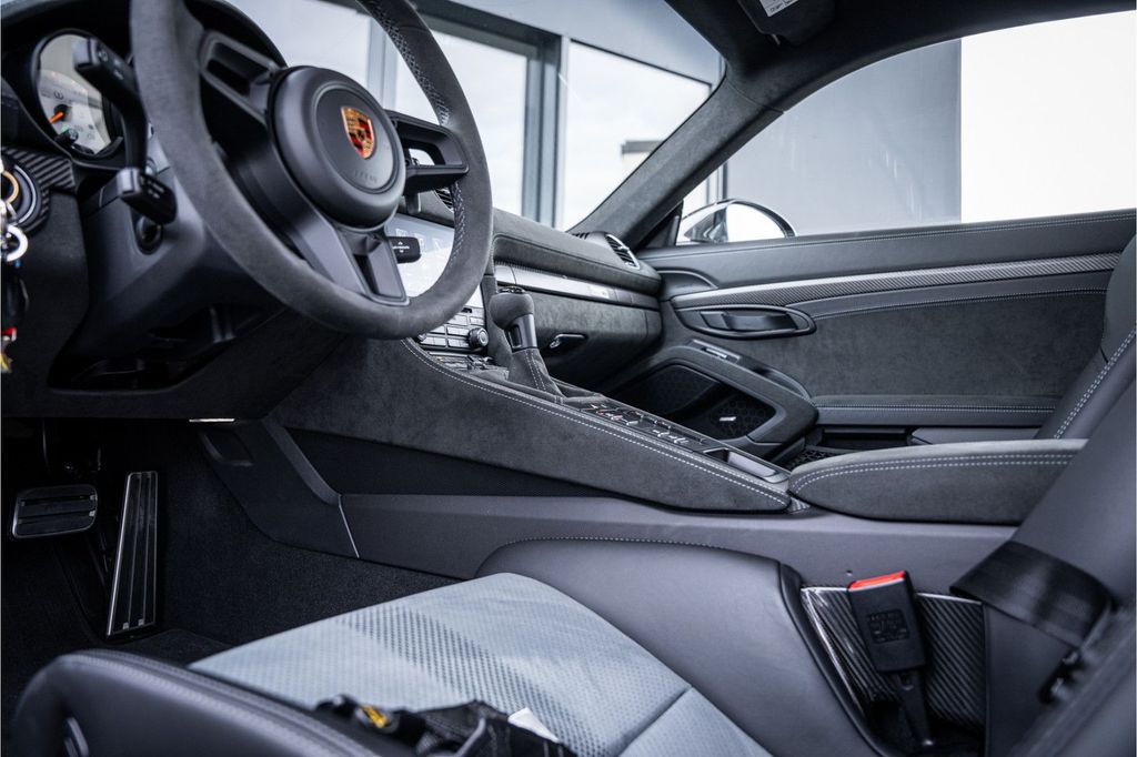 Porsche Boxster 2023