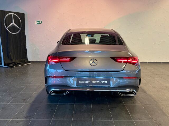 Mercedes-Benz CLA 180 2024