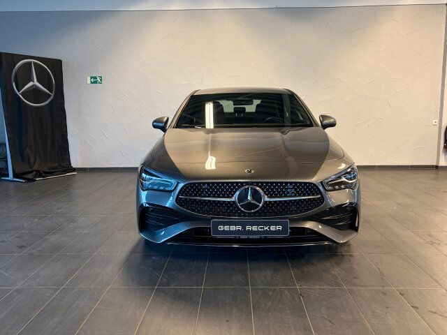 Mercedes-Benz CLA 180 2024
