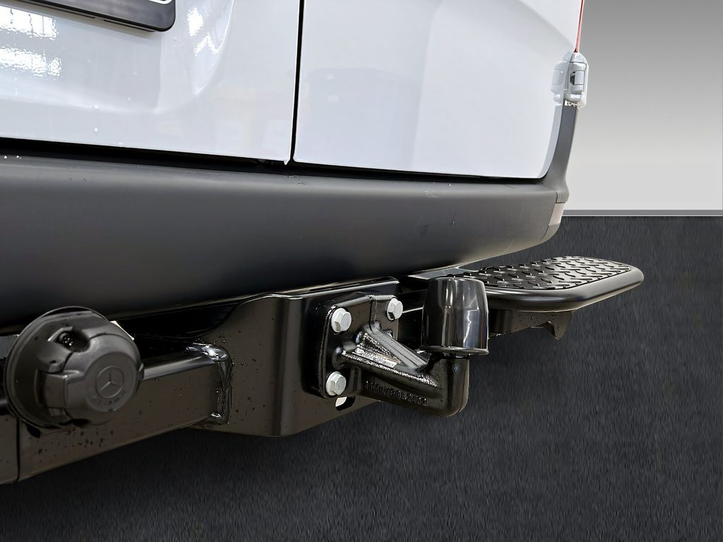 Mercedes-Benz Sprinter 2025