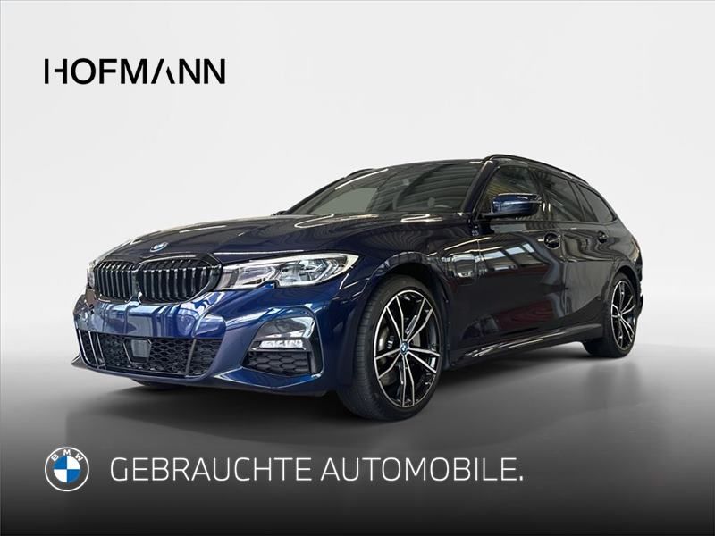 BMW 330 2022
