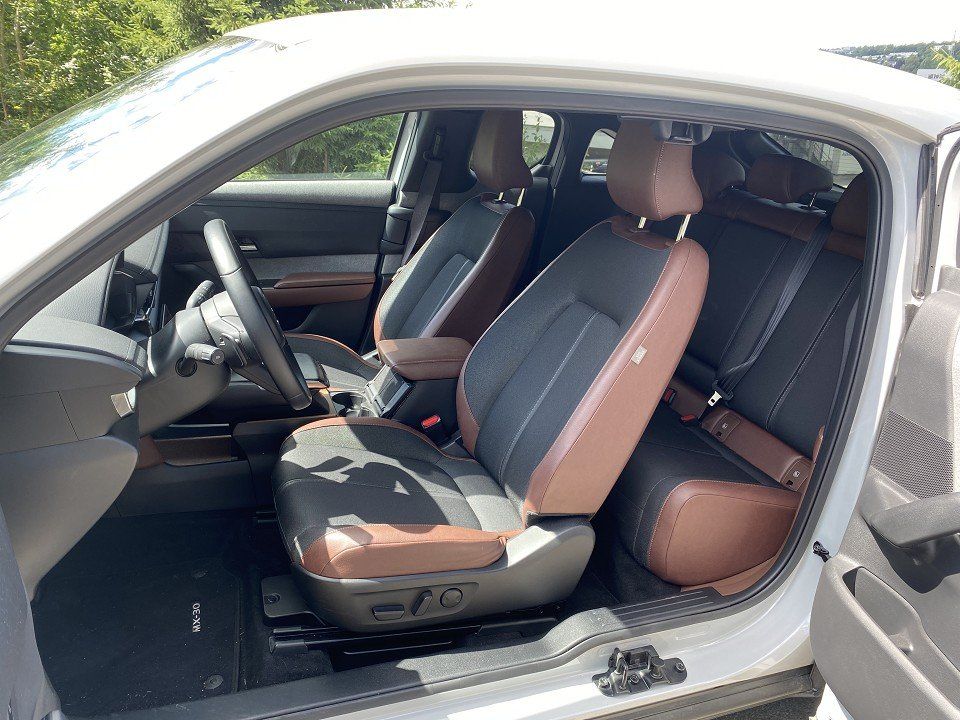 Mazda MX-30 2024