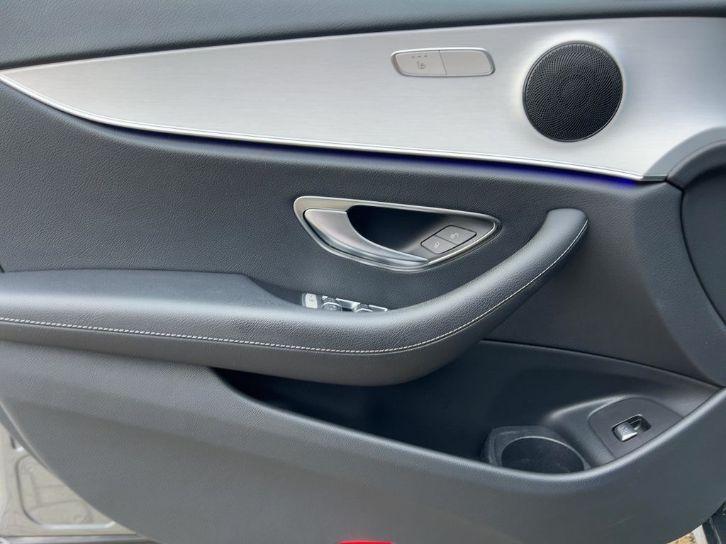 Mercedes-Benz E 300 2021