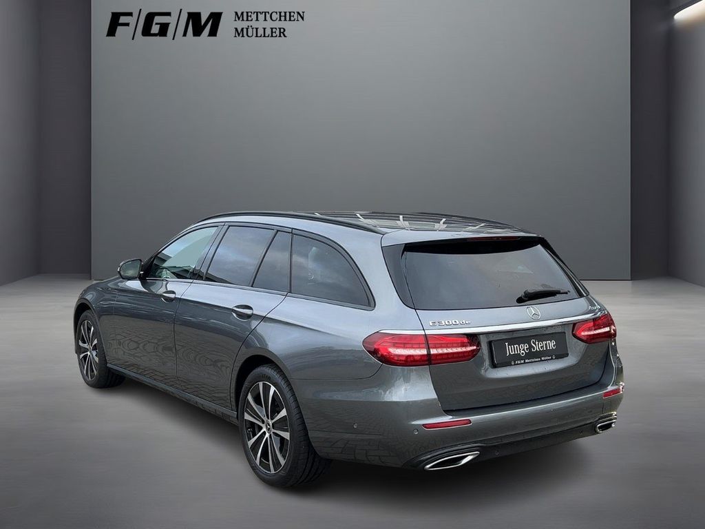 Mercedes-Benz E 300 2021