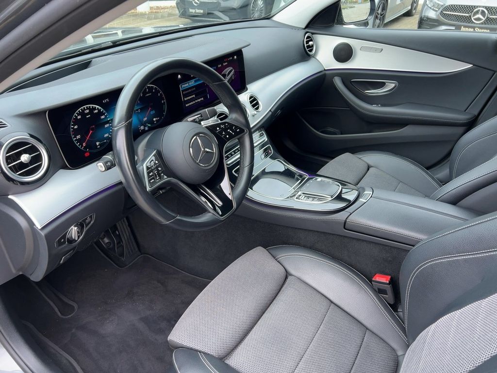 Mercedes-Benz E 300 2021