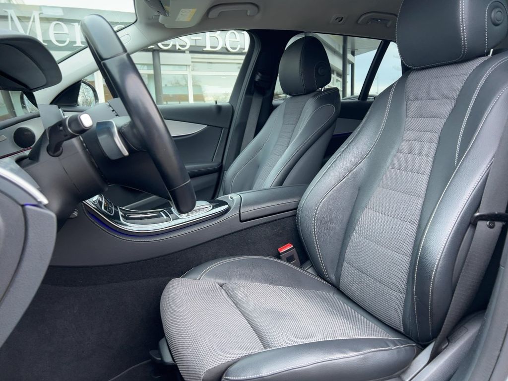 Mercedes-Benz E 300 2021