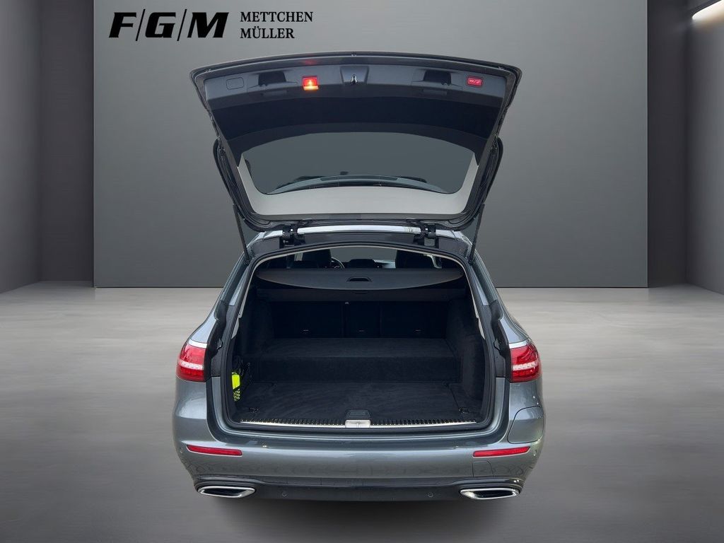 Mercedes-Benz E 300 2021