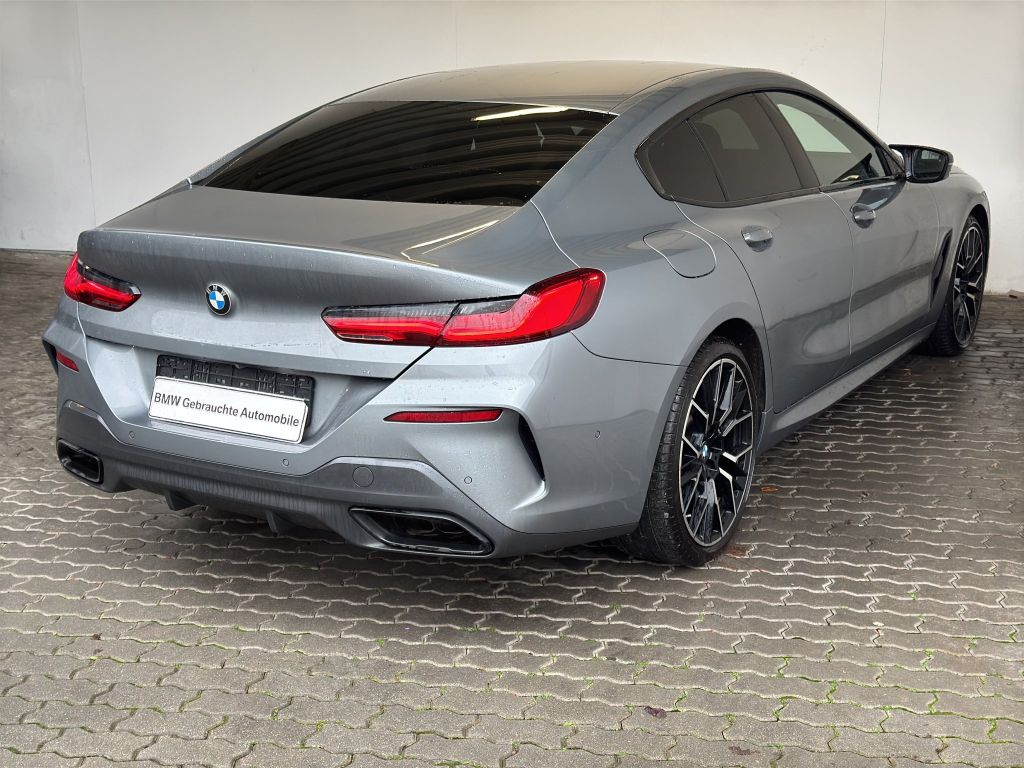 BMW M850 2023