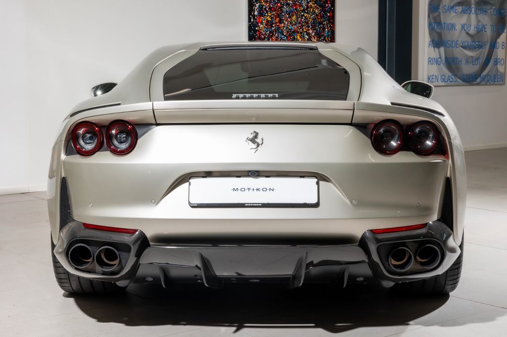 Ferrari 812 2020