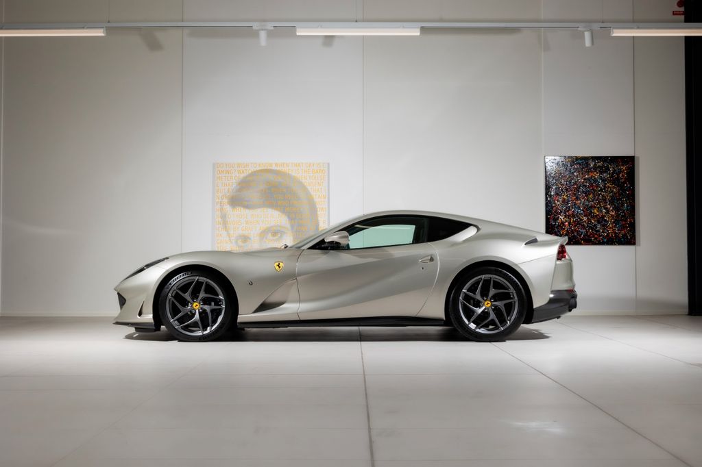 Ferrari 812 2020