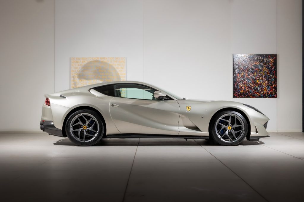 Ferrari 812 2020