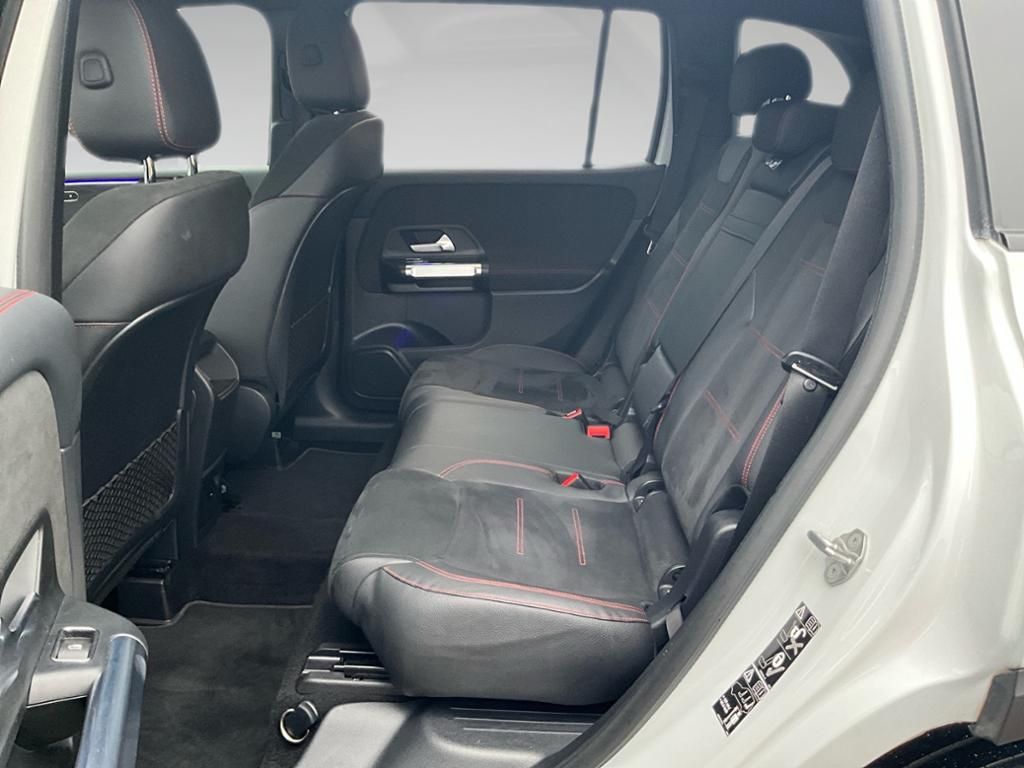 Mercedes-Benz GLB 200 2023