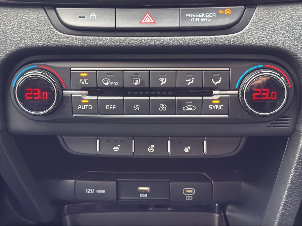 Kia cee'd / Ceed 2022