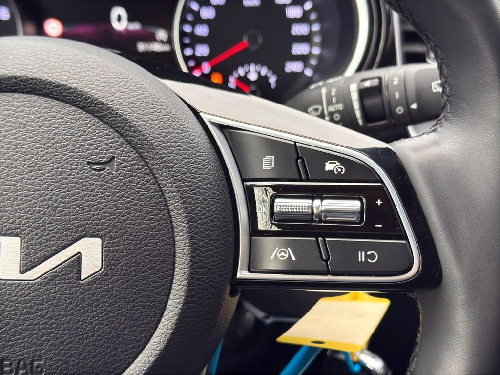 Kia cee'd / Ceed 2022