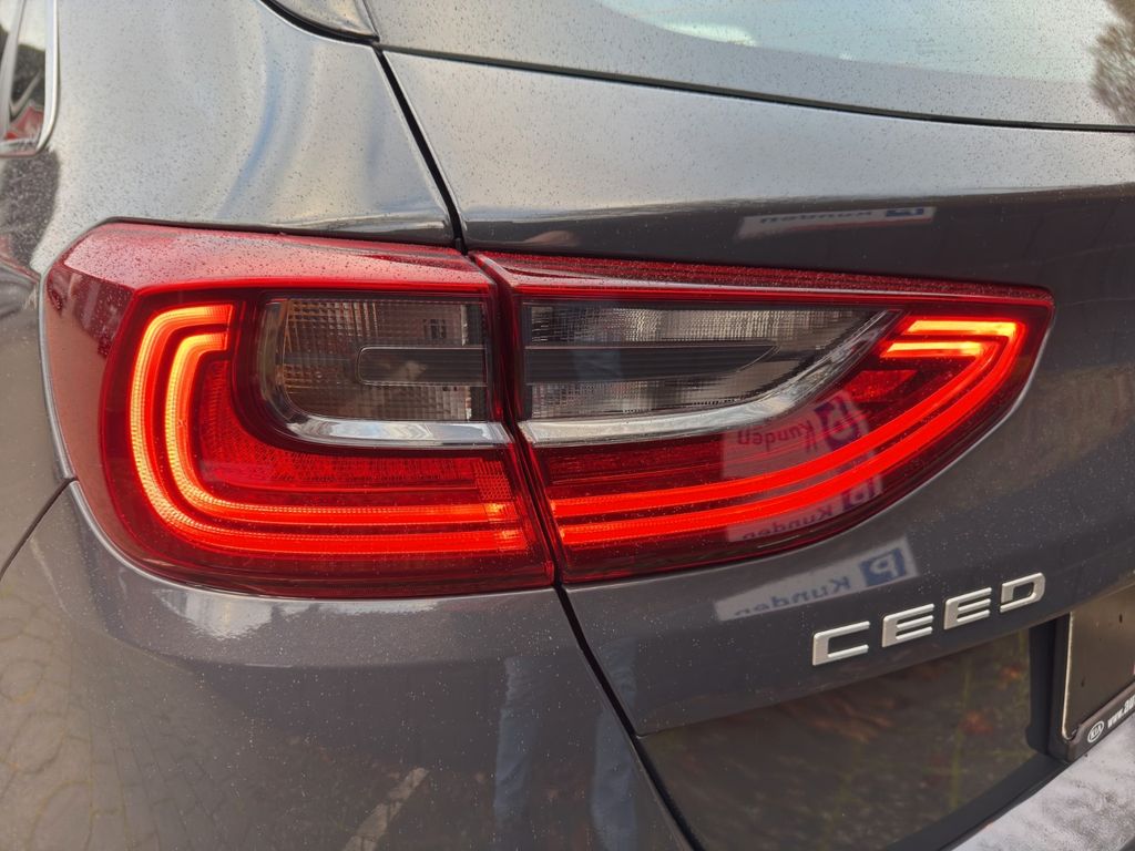 Kia cee'd / Ceed 2022