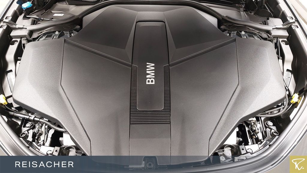 BMW i7 2024