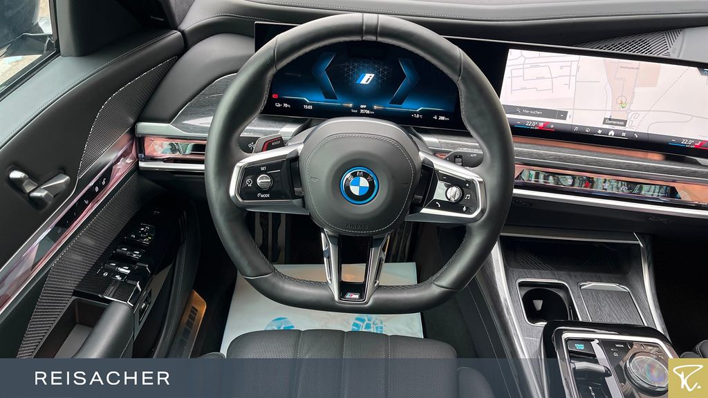 BMW i7 2024