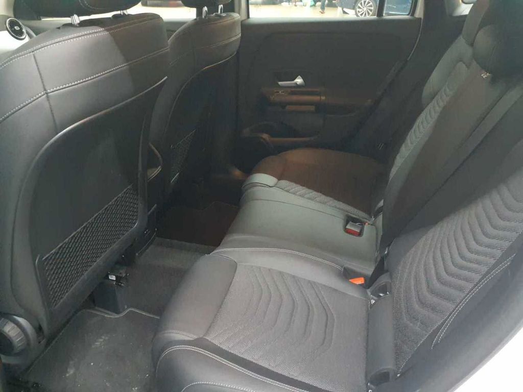 Mercedes-Benz GLA 220 2020