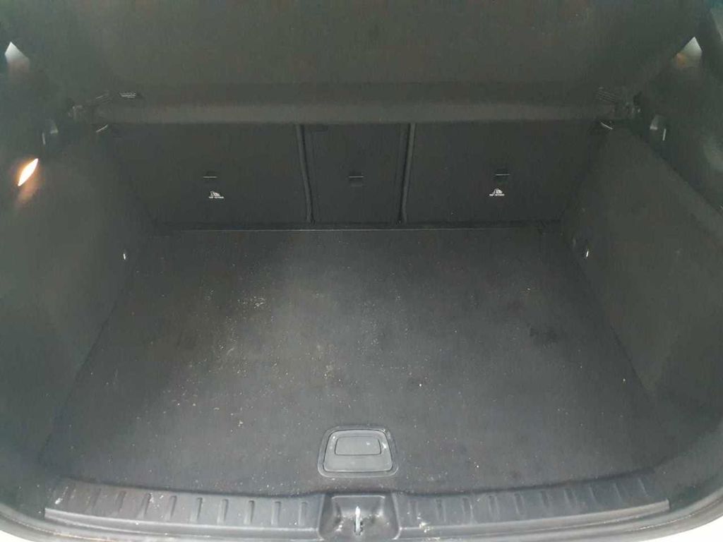 Mercedes-Benz GLA 220 2020