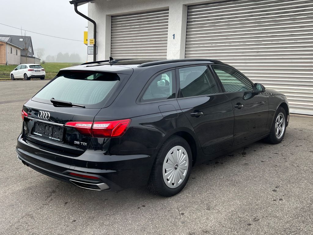 Audi A4 2022